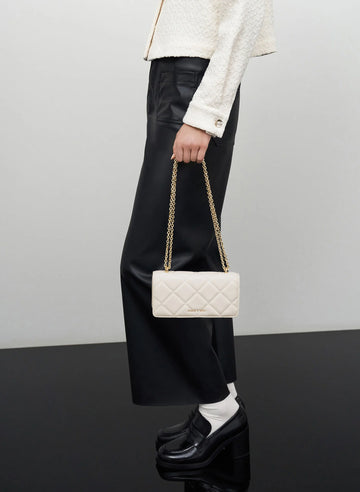 Paffuto Chain Handle Quilted Long Wallet - Cream