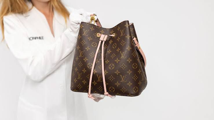 Louis Vuitton NeoNoe Handbag MM Brown Canvas