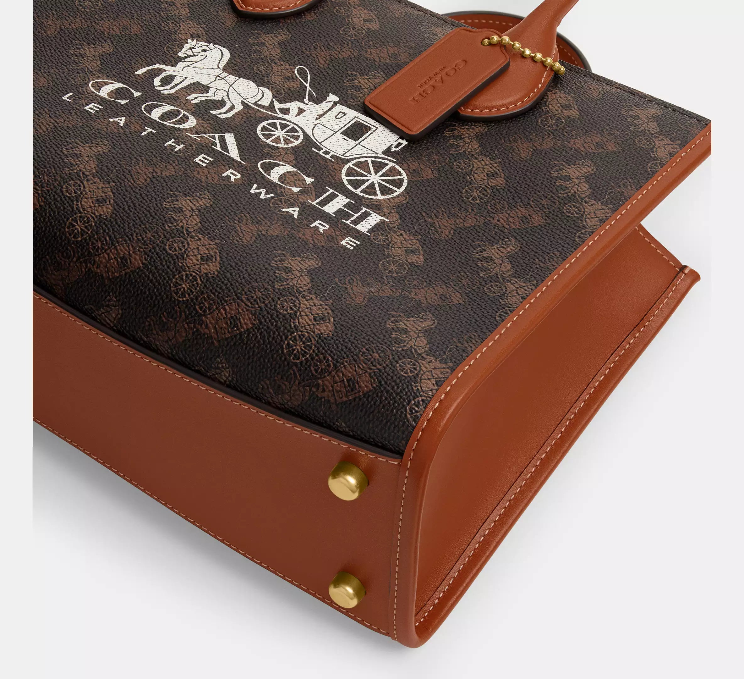 Ace Tote Bag 26 With Horse And Carriage Print