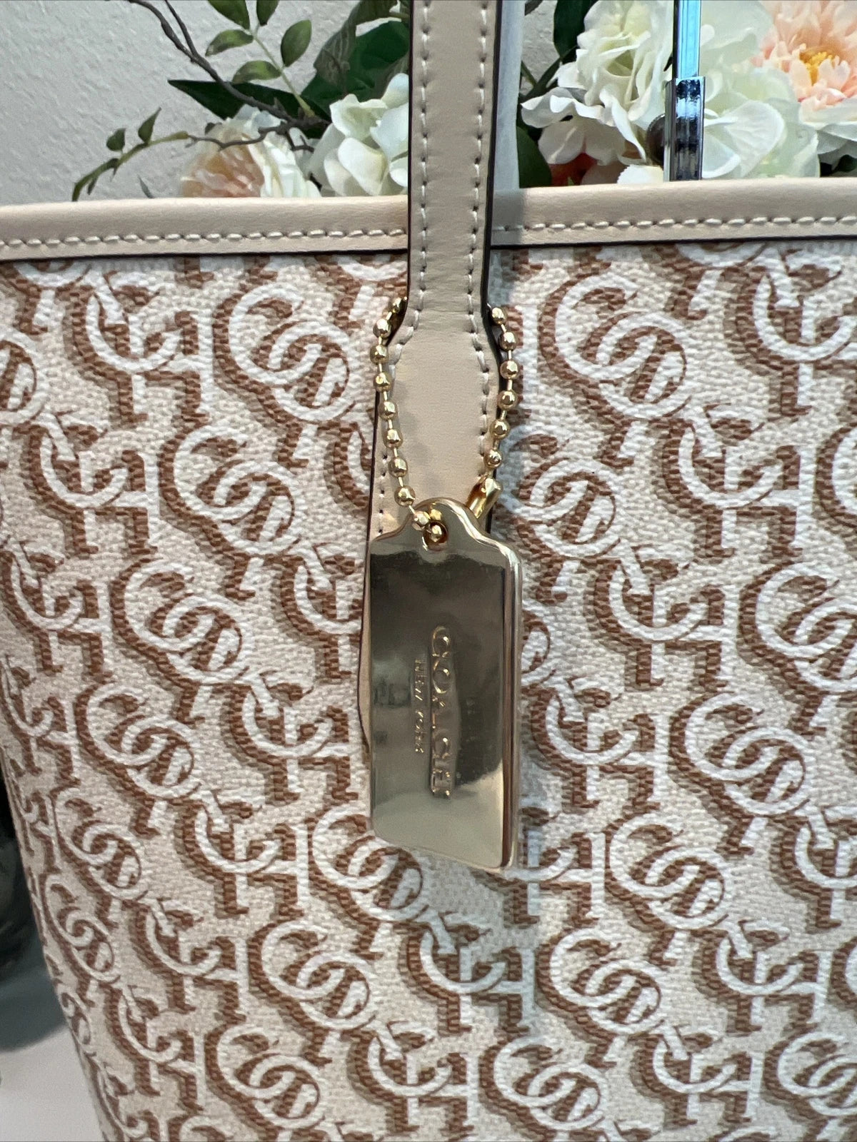 COACH CITY TOTE Double Handle Shoulder Bag