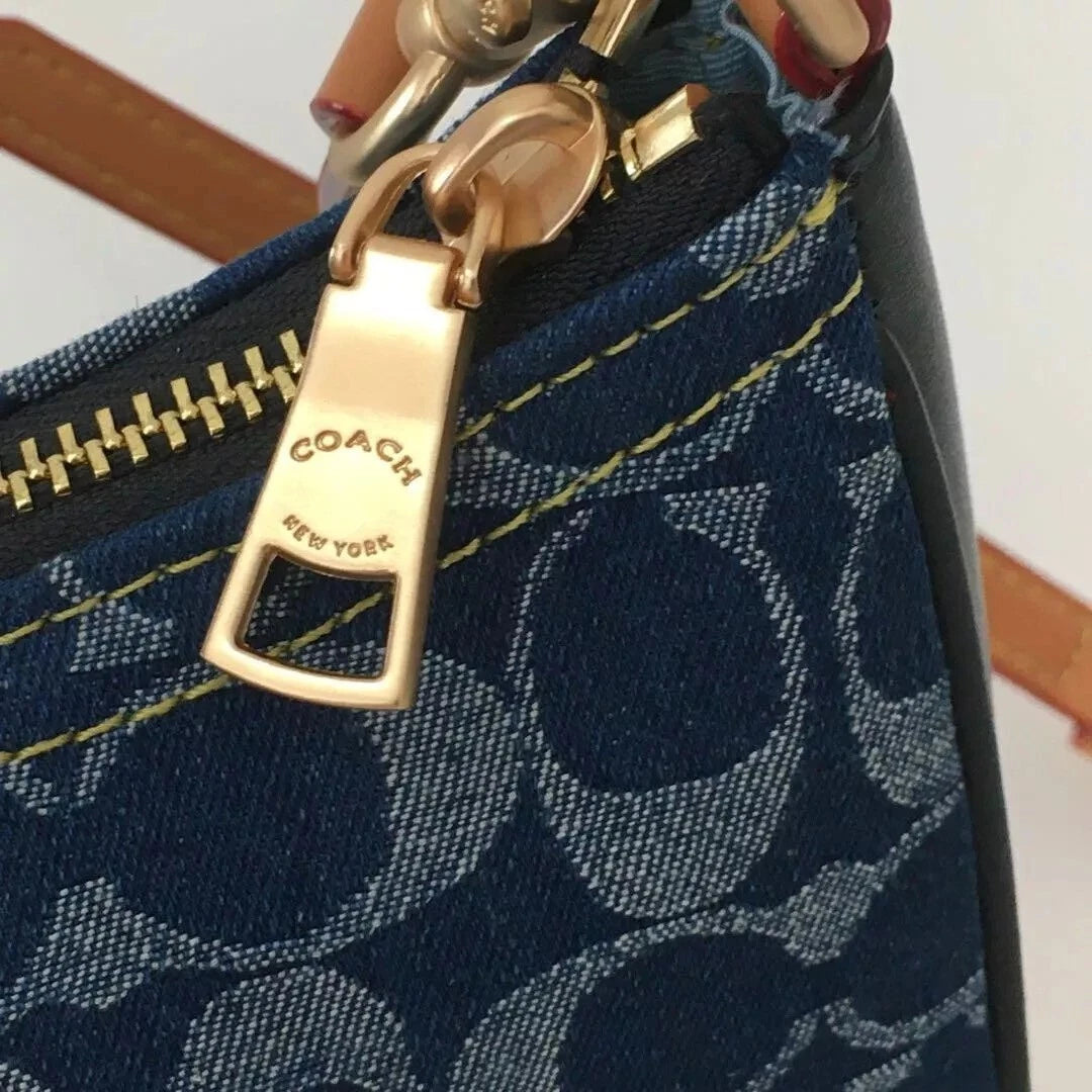 COACH Teri Shoulder Bag Signature