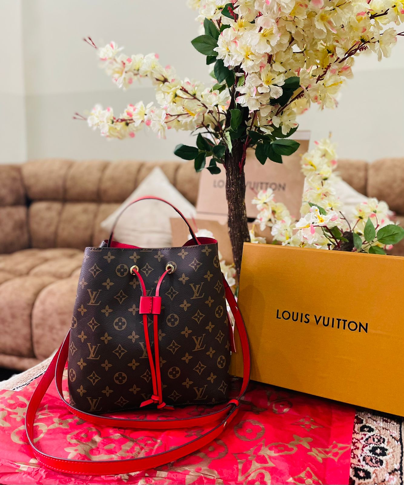 Louis Vuitton NeoNoe Handbag MM Brown Canvas