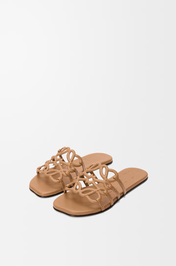 LOEWE Petal Anagram slide in soft calfskin