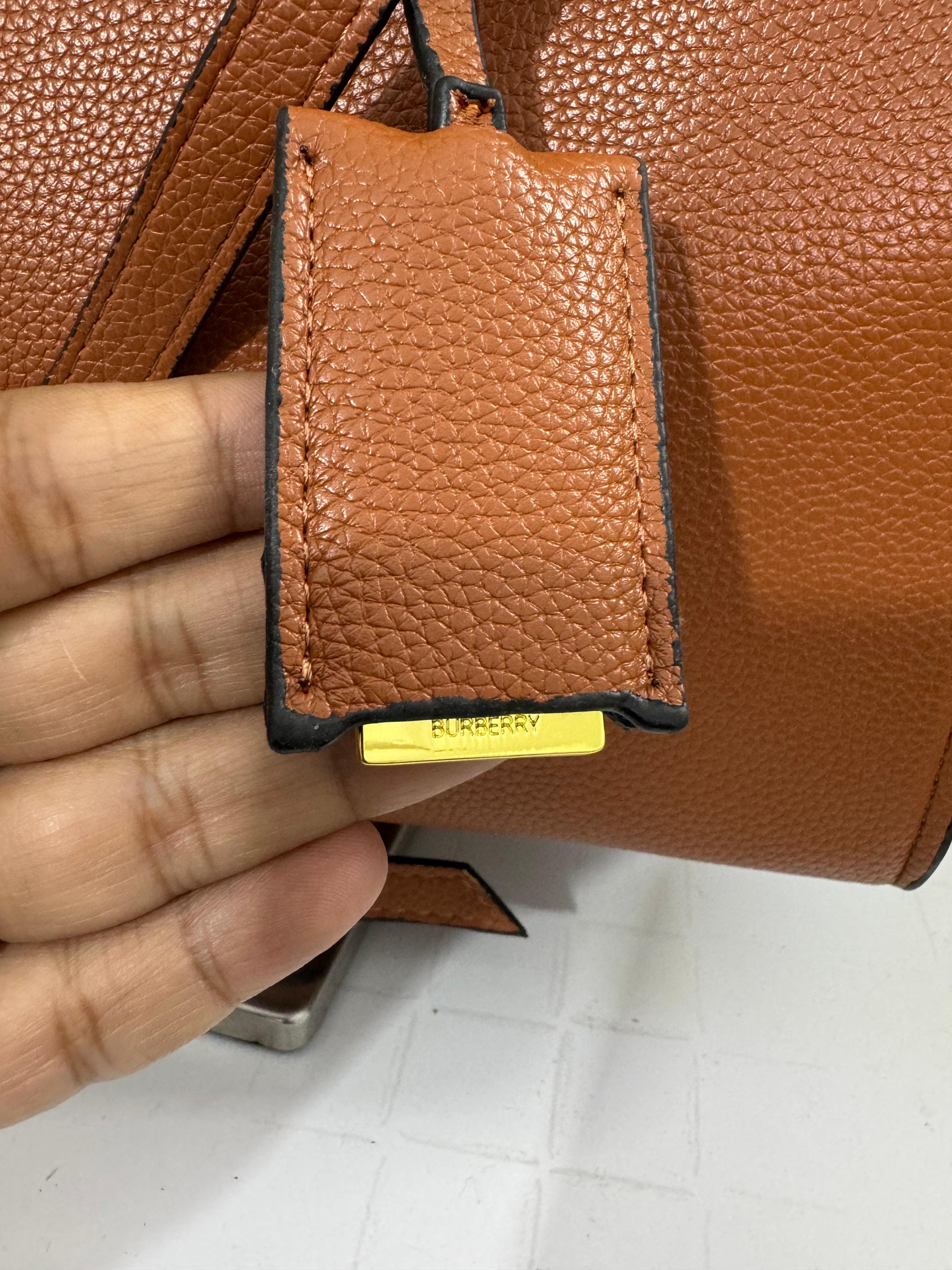 BURBERRY Frances leather top-handle bag jnd