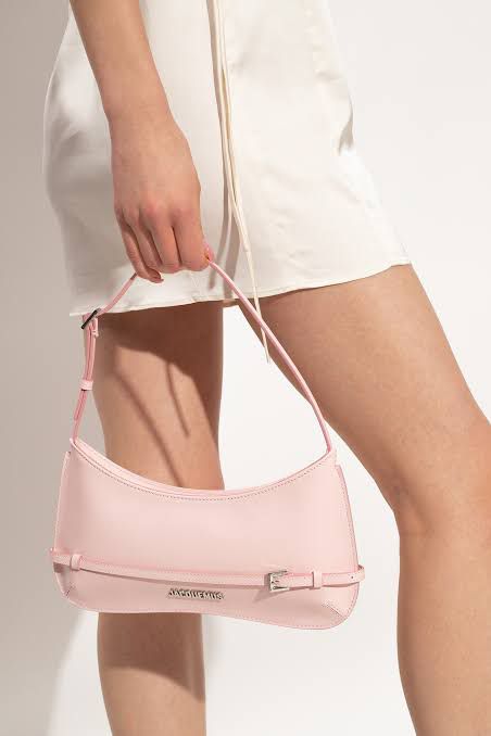 Top view of Jacquemus The Kiss bag – structured flap closure and clean, modern aesthetic for fashion-forward women.