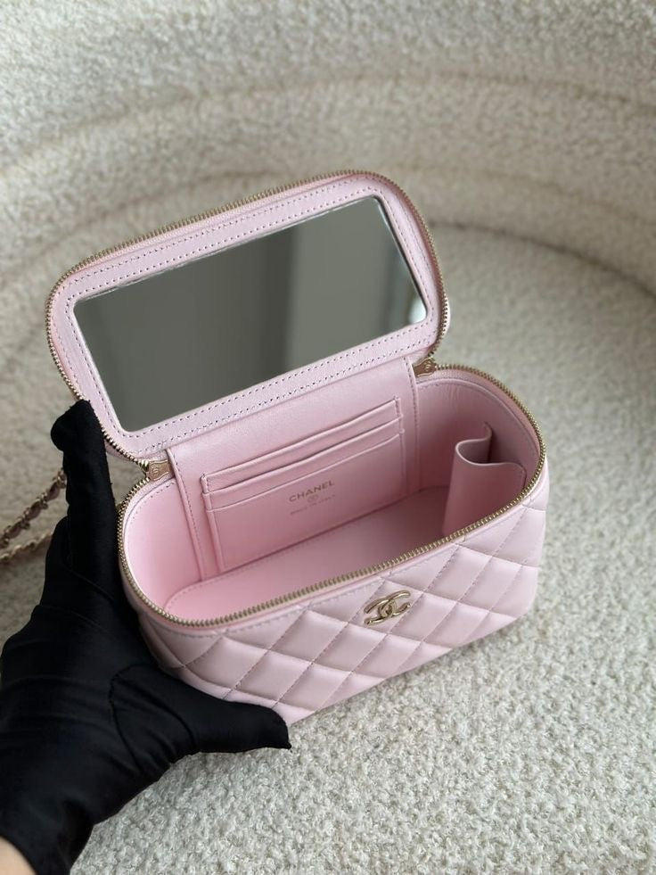 Chanel Vanity case bag