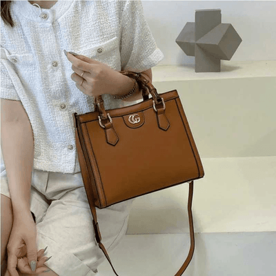 Gucci Tote Bag in Brown hover