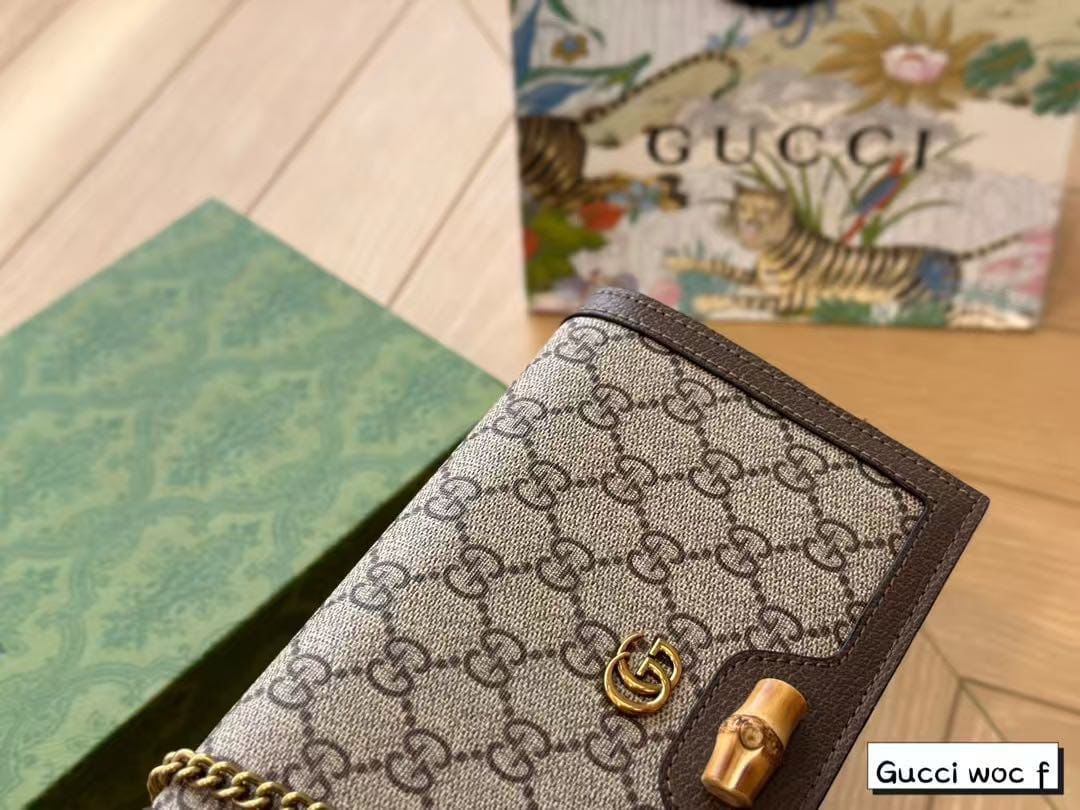 Gucci Crossbody Bag