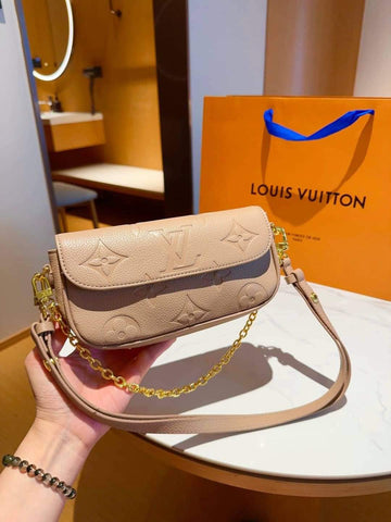 Louis Vuitton Wallet on Chain