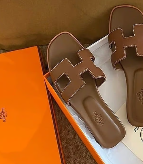 Hermès Oran Sandals with White Stitching