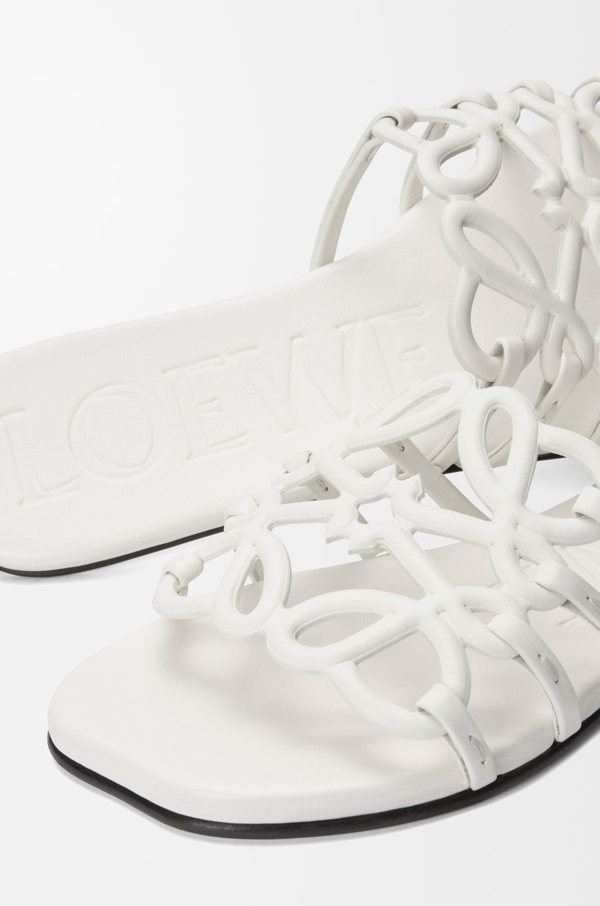 LOEWE Petal Anagram slide in soft calfskin