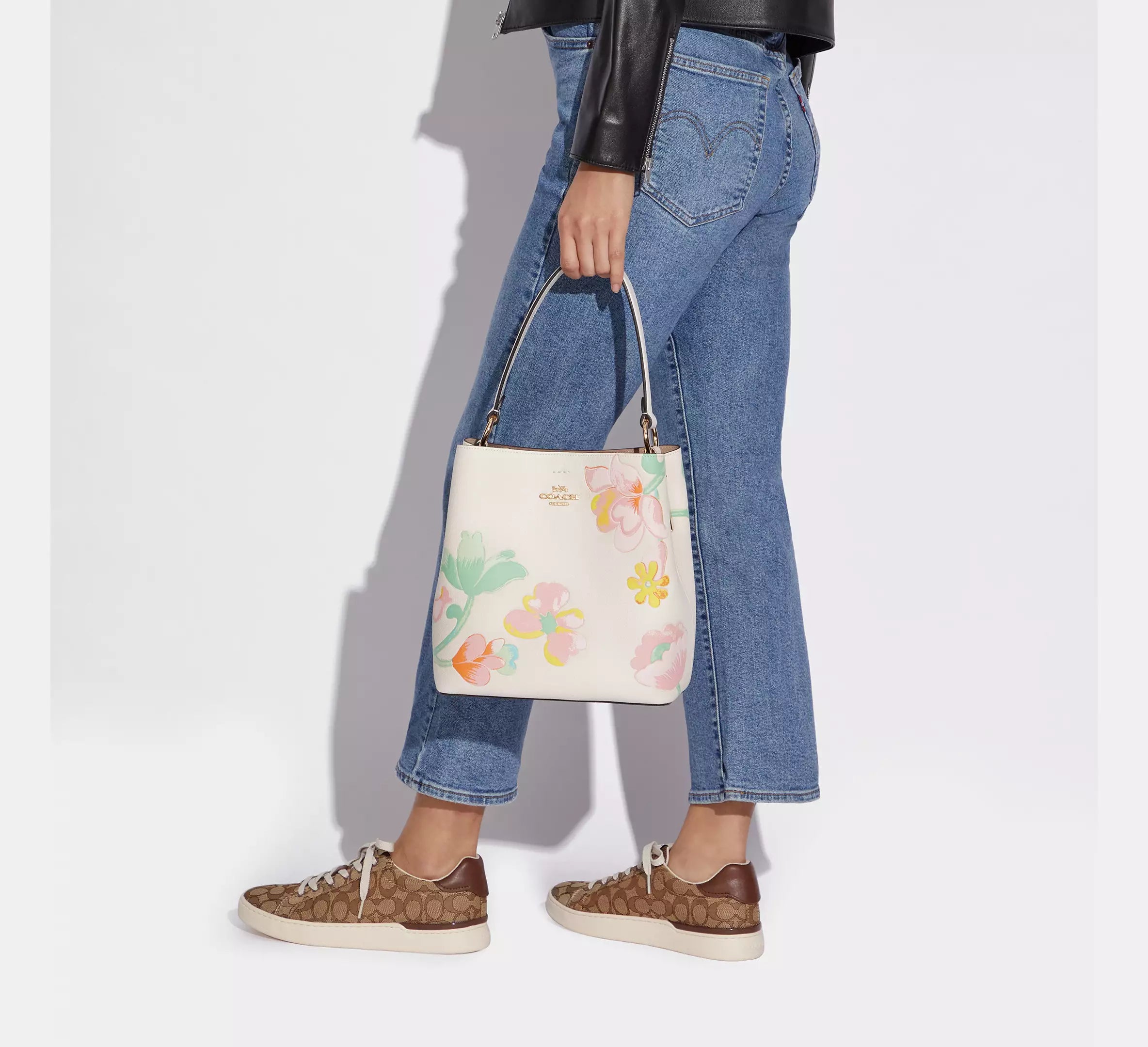 Coach Town Bucket Bag With Dreamy Land Floral Print