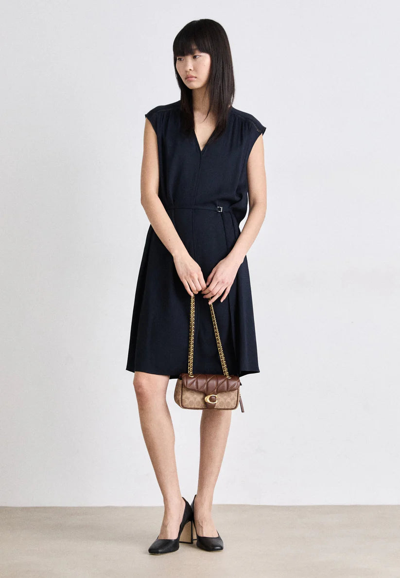 Coach Tabby Shoulder Bag 20 In Signature Canvas With Quilting