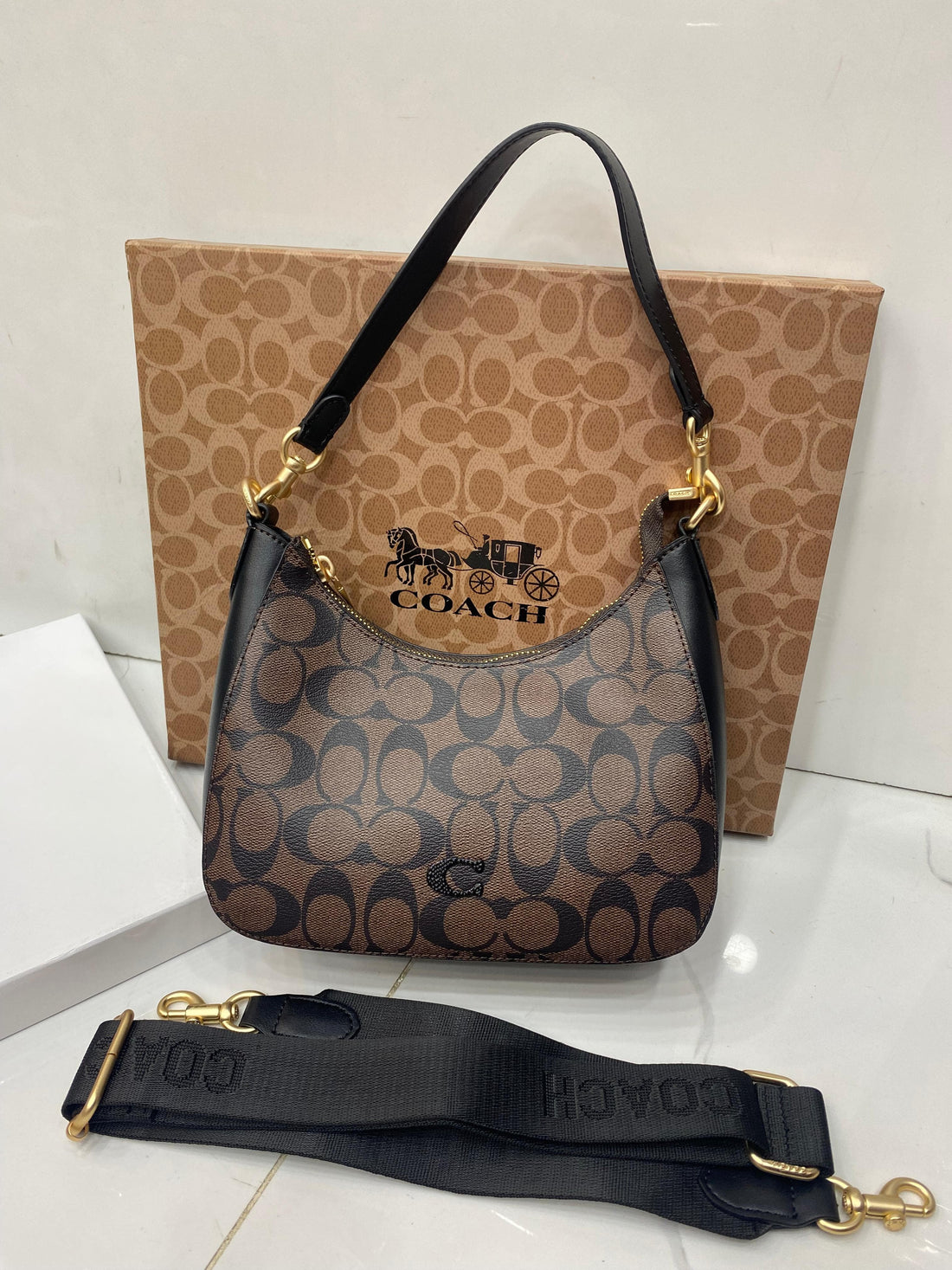 COACH  TERI SHOULDER BAG IN SIGNATURE CANVAS