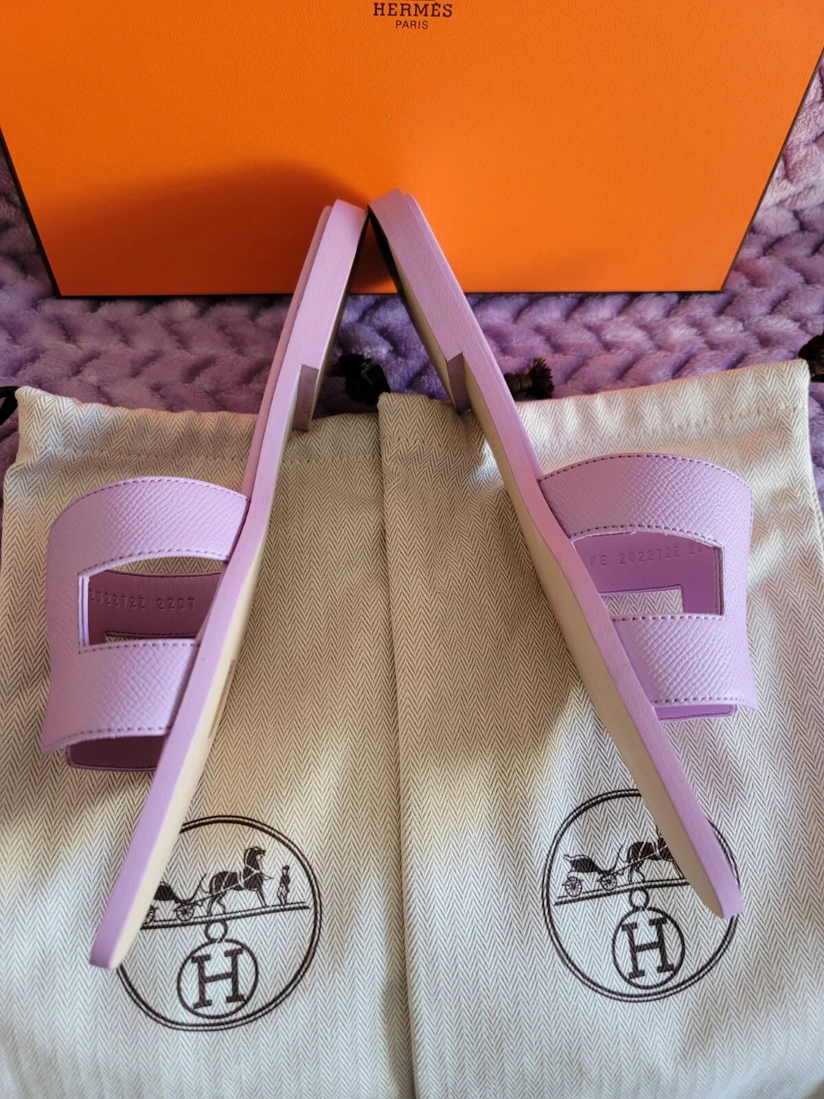 Hermes SANDAL LILAC PASTEL PURPLE LEATHER