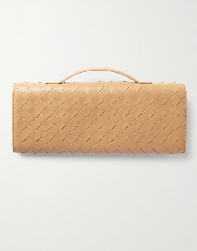 BOTTEGA VENETA Andiamo intrecciato leather clutch