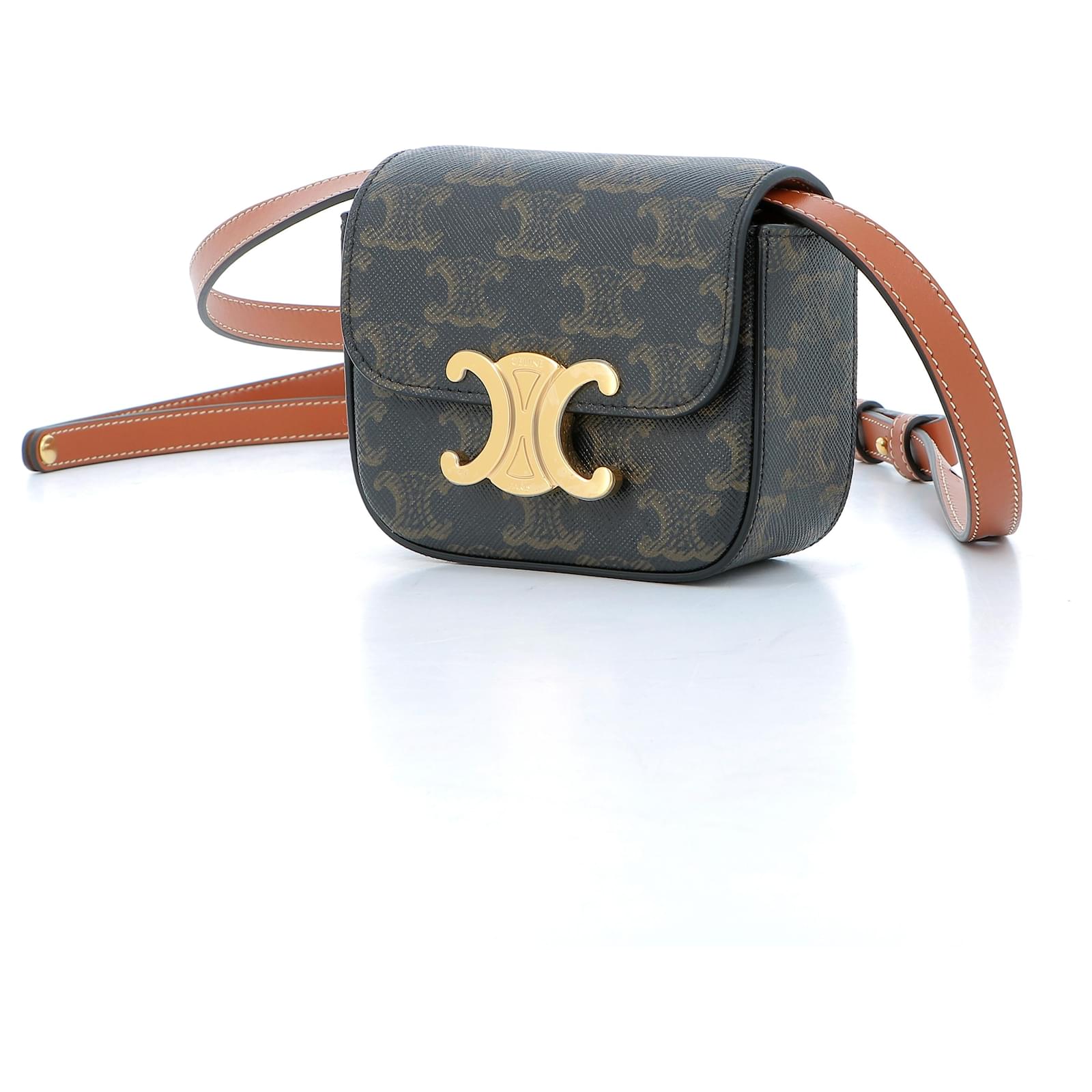 Céline Triomphe Brown