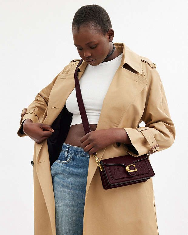 Coach Tabby Shoulder Bag  BURGUNDY