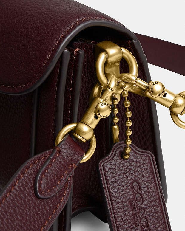 Coach Tabby Shoulder Bag  BURGUNDY