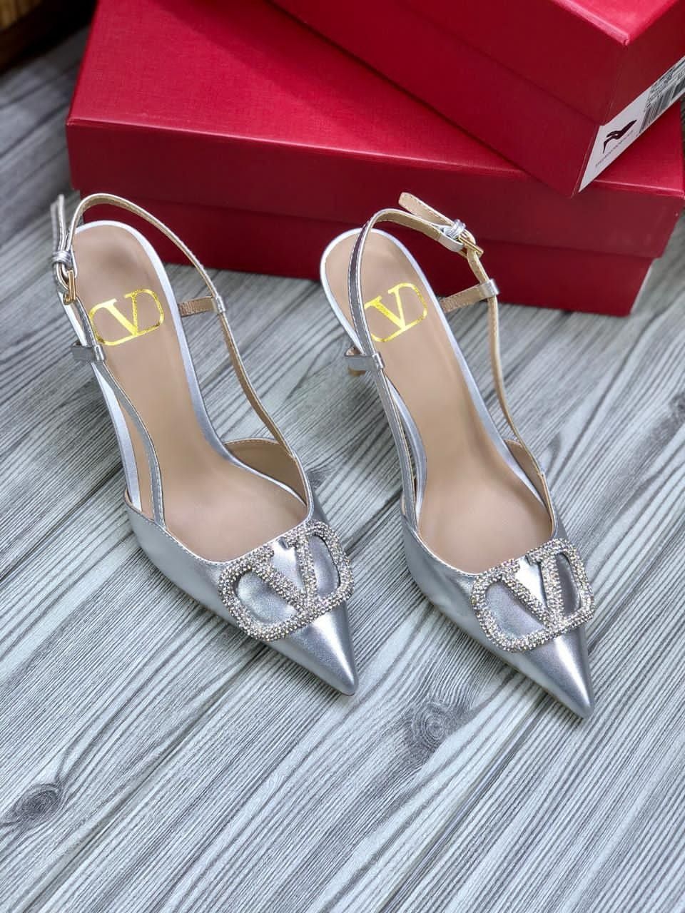 Stylish Silver Slingback Heels with Buckle
