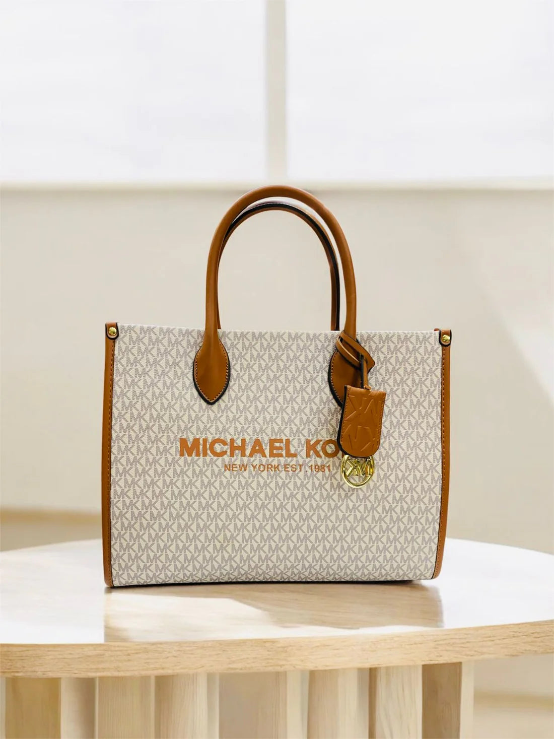 Michael Kors Handbag (Beige+Brown)