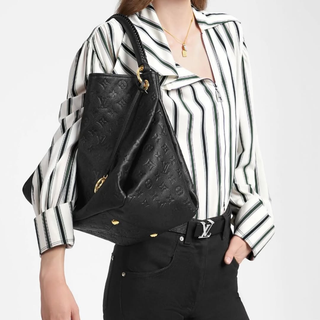 Louis Vuitton Artsy MM – Monogram Empreinte Leather