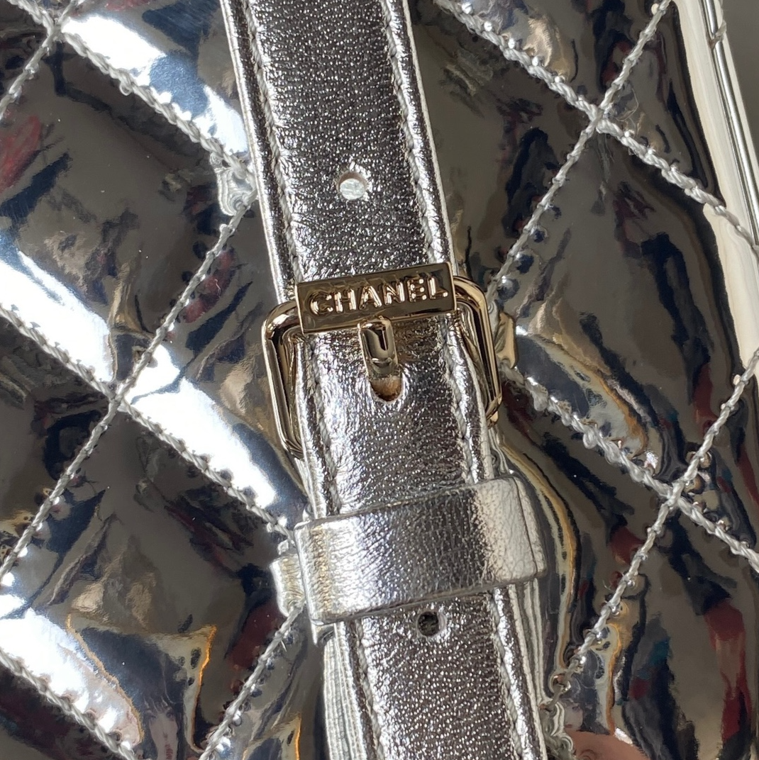 Chanel CC Flap Bag with Star Coin Purse – Metallic Mirror Calfskin with Gold & Silver Hardware