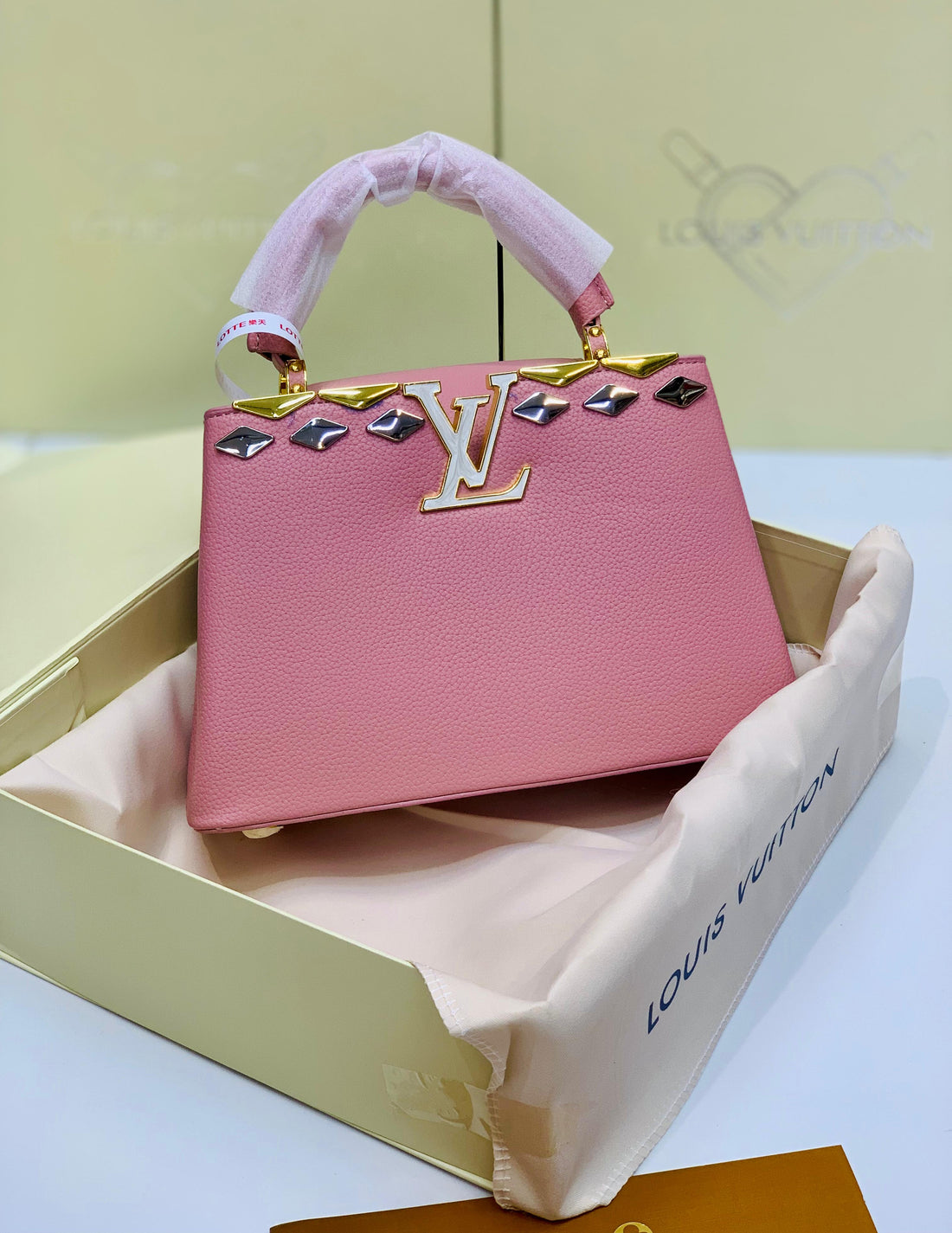 Louis Vuitton Capucines