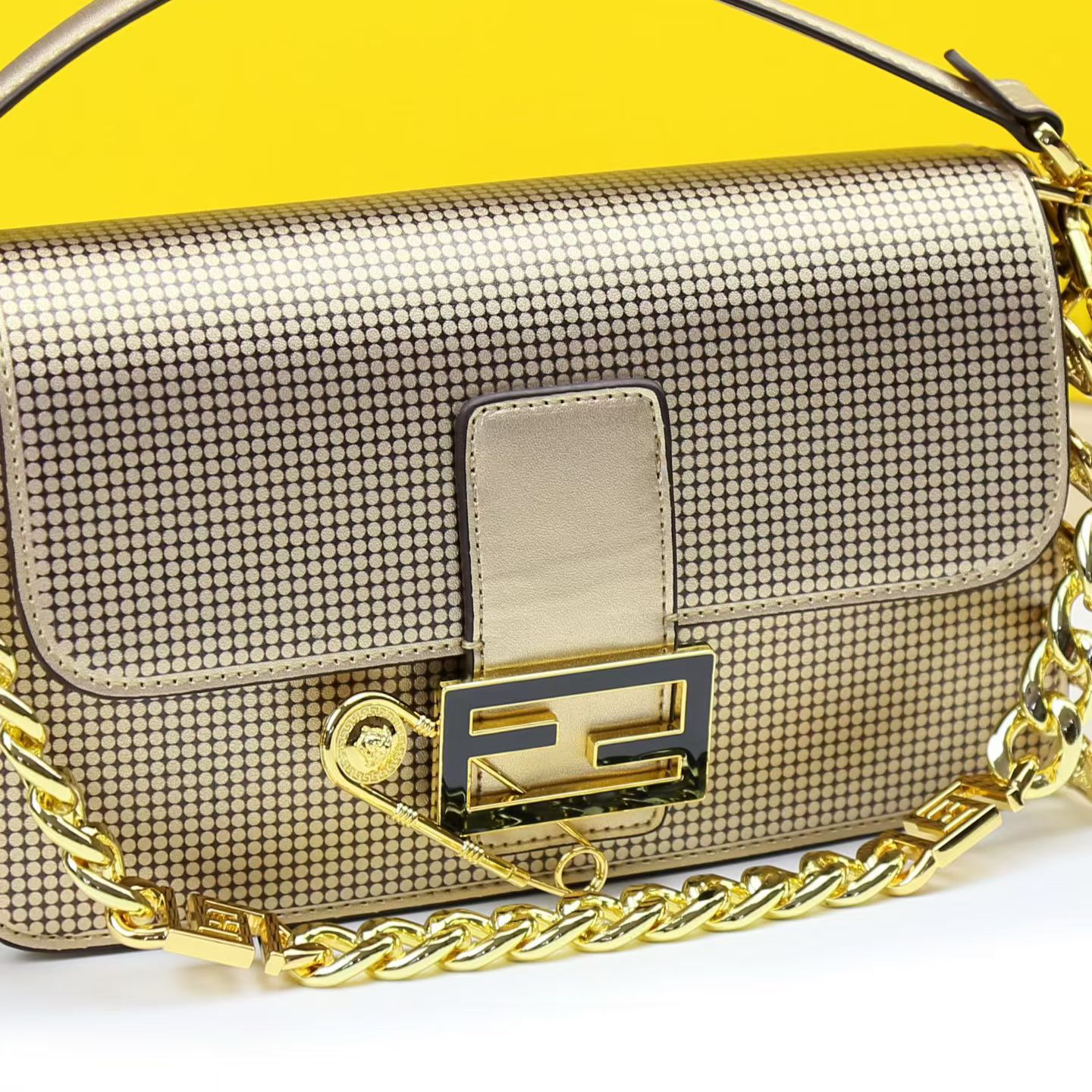 FENDI Crossbody Bag