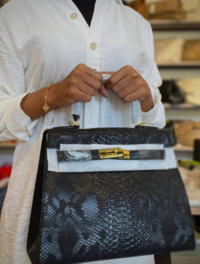 Hermès Kelly 28cm Crocodile Palladium Hardware