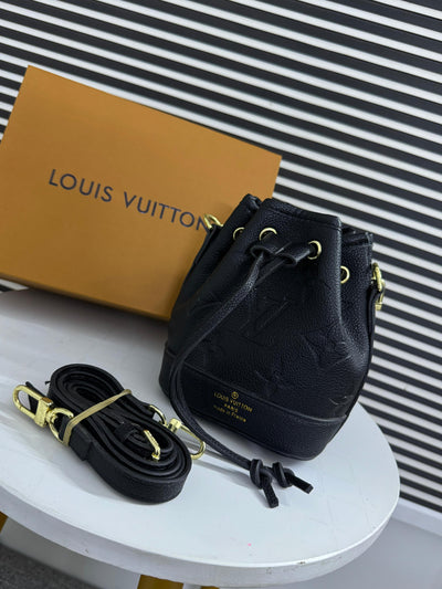 LOUIS VUITTON  Nano Noé hover