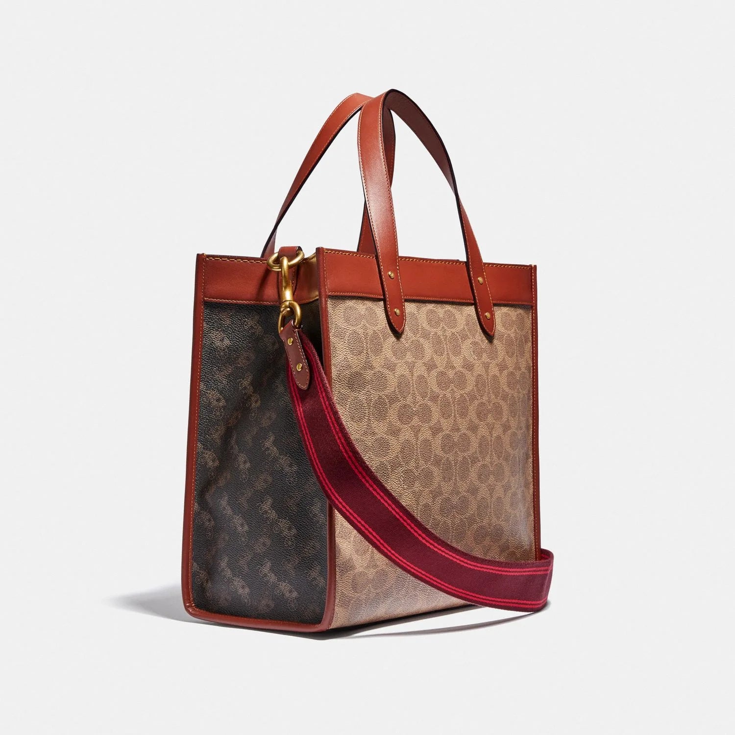 Coach Field Tote In Signature Canvas With Horse And Carriage Print